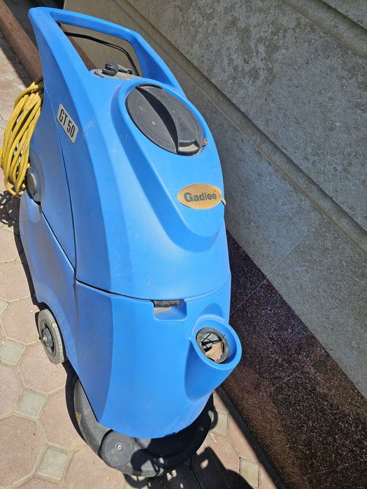 Поломоечные машины, пылесос