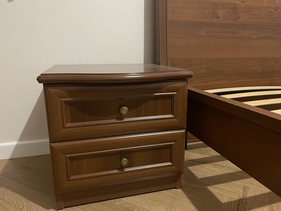 Продам спальный гарнитур «Джулия»