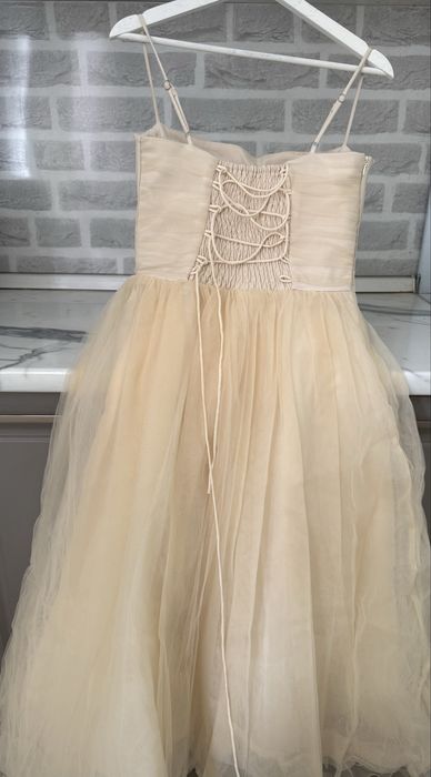 платье на выпускной