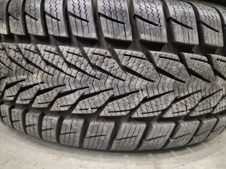 4 anvelope iarna Point S 205 55 16 ca și noi