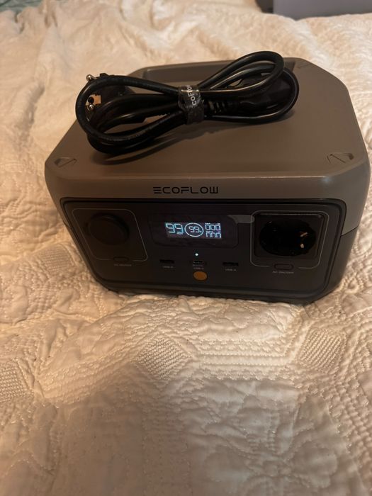 EcoFlow river 2 в хорошем состоянии