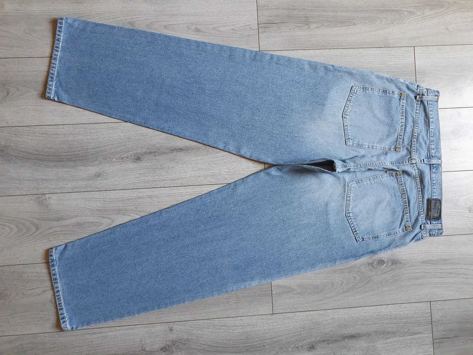 Blugi LEVI'S SilverTab "Baggy" - Marime W34 L34 (Talie 92 cm)