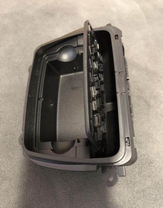 Scrumiera caseta consola centrala Bmw seria 5 F10 F11 F18