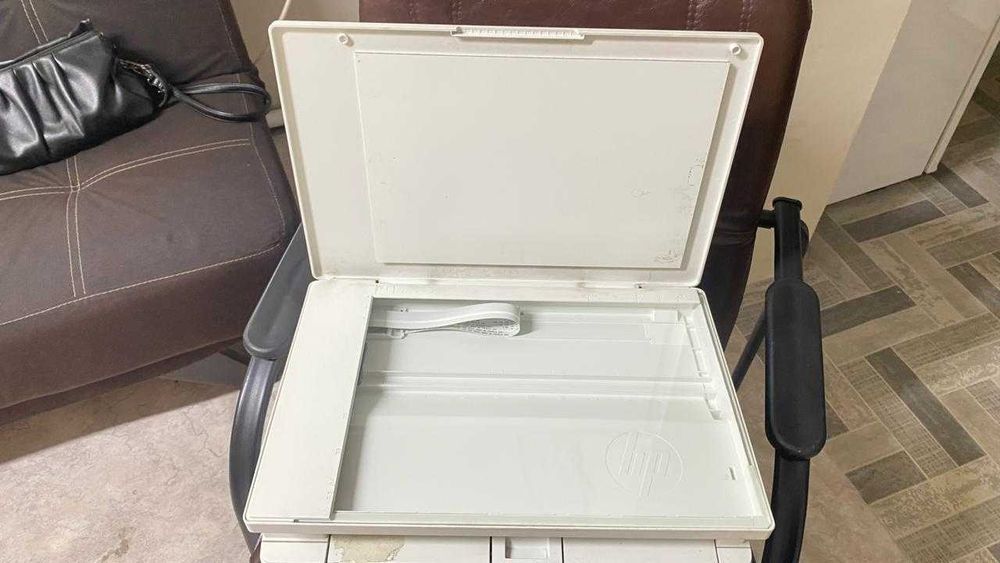 Продаю принтер HP Laserjet MFP M130A