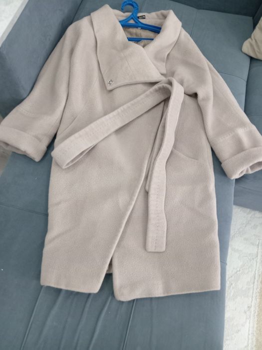 Продается женский пальто