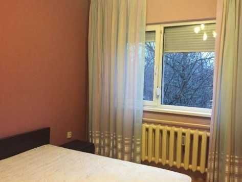 Дава се под наем Тристаен апартамент в Пловдив, Гагарин - 90 кв.м за 255 € - Снимка #1