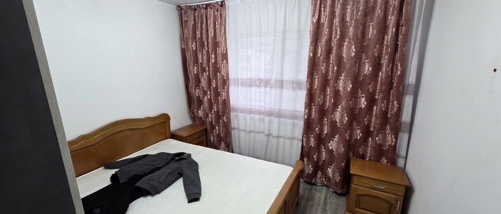 Inchiriez apartament doua camere decomandate cartier Alexandru Cel Bun