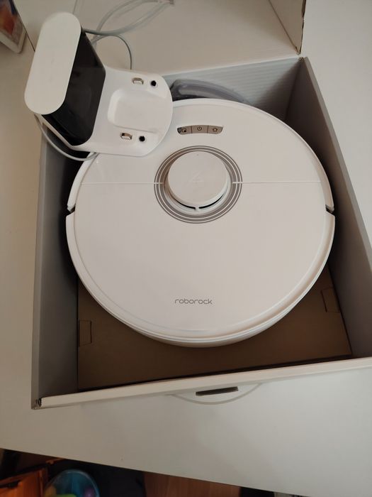 Продаётся Робот пылесос!