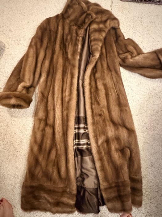 Haina blana nurca premium Italia