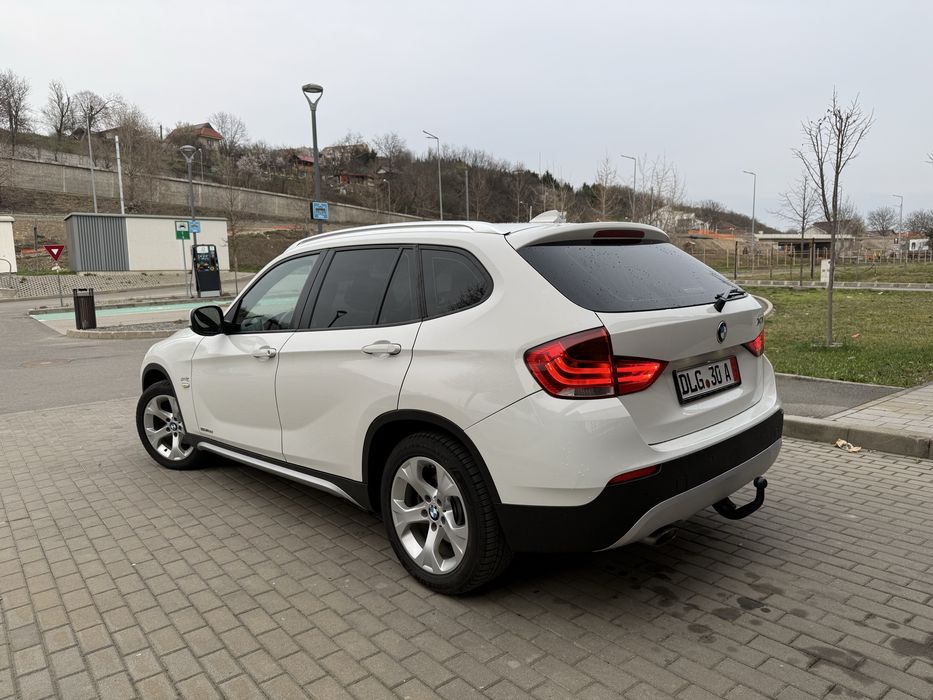 BMW X1 2011 — imagine 4