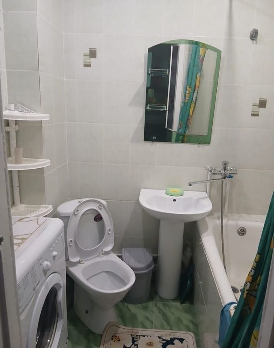 Сдаётся 1ком гостинка 19мкр