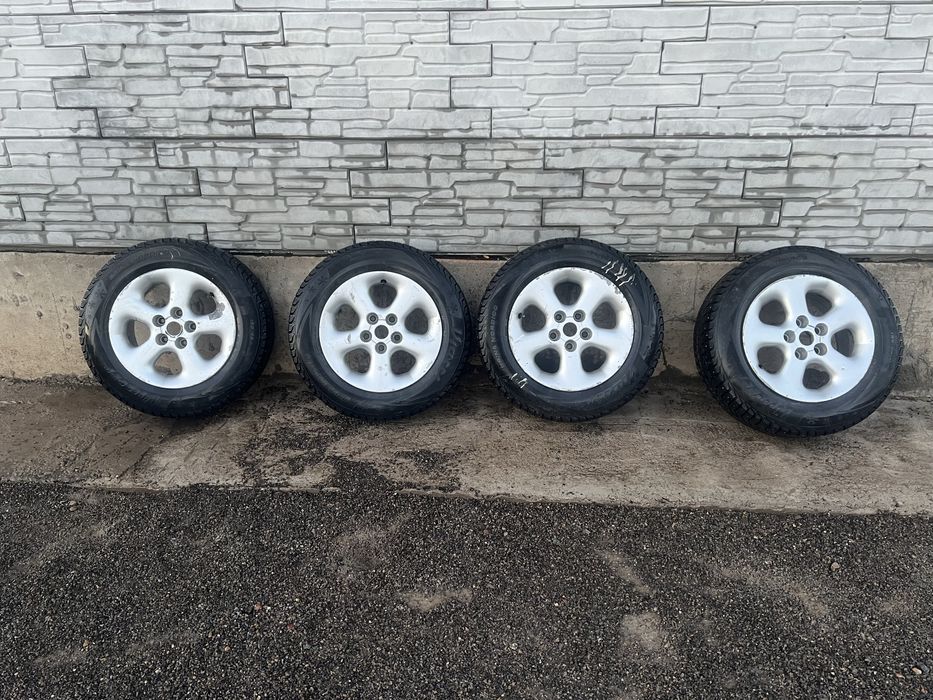 продам шины с дисками