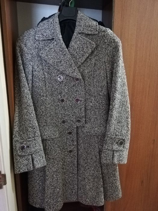 Пальто женское тёплое весна