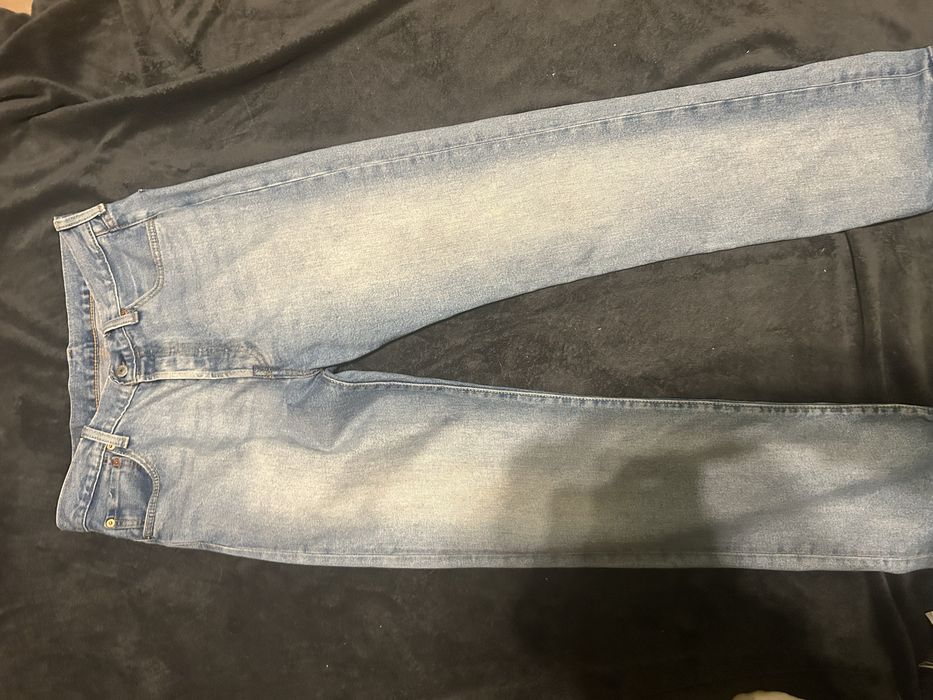 Levi’s Jeans