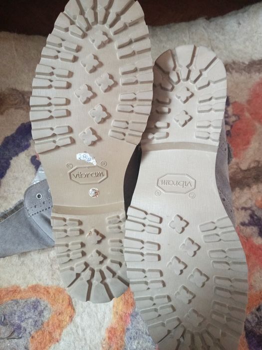 Ботинки зимние стильные