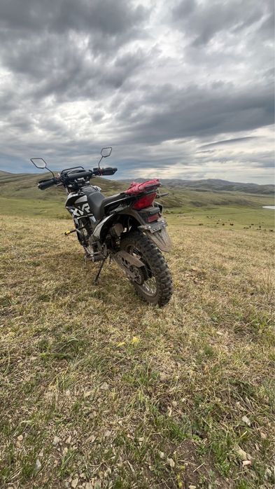 Мотоцикл 250 кубовый