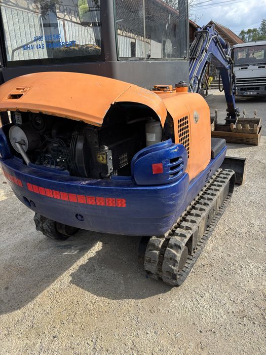 Vand miniexavator Airman AX22-2