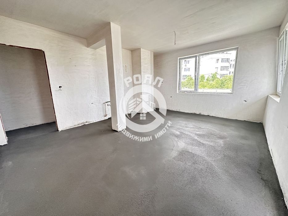 Продава се Тристаен апартамент в Пловдив, Христо Смирненски - 119 кв.м за 1093 €/кв.м - Снимка #2