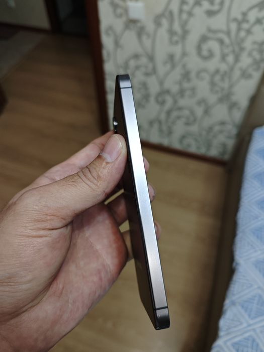 Продаю SAMSUNG S24
