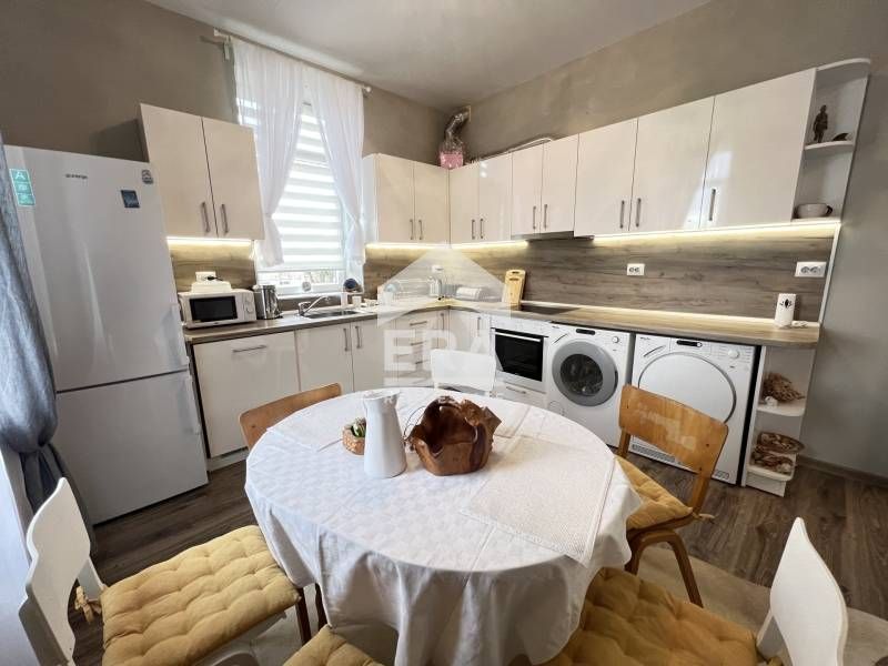 Продава се Тристаен апартамент в София, Банишора - 84 кв.м за 1306 €/кв.м - Снимка #3
