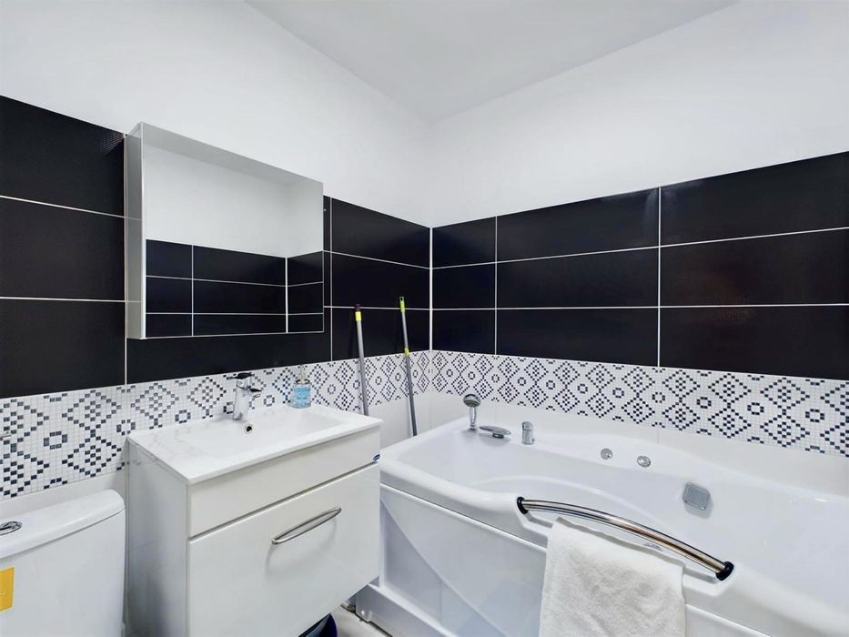 Apartament 3 camere ZONA VIRTUTII