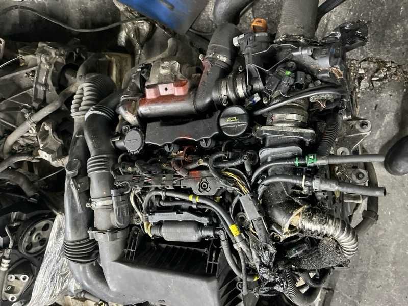 Двигатель Peugeot 407 DV6TED4