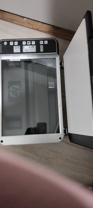 Продам принтер на запчасти