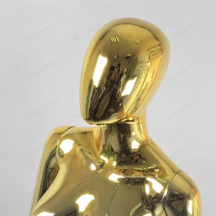Maniken sotiladi. Tilla rangda ideal holati