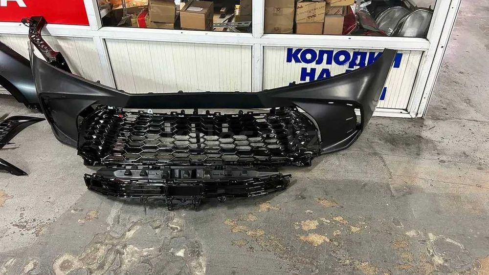 Бампер передний Camry 50/70/75/80