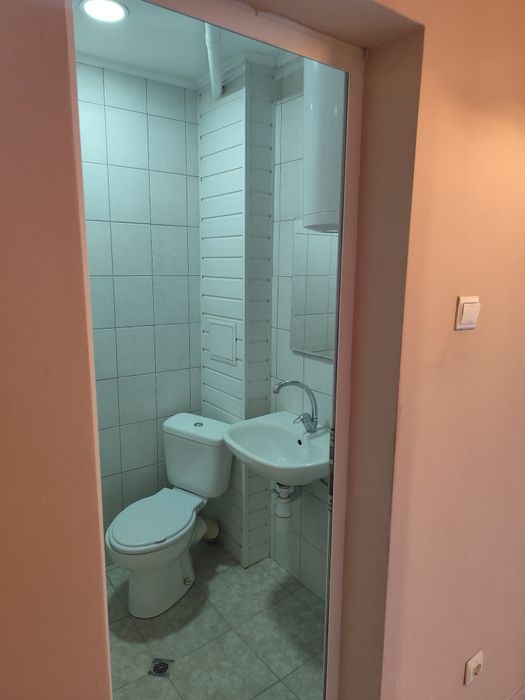 Дава се под наем Двустаен апартамент в Русе, Център - 55 кв.м за 298.86 € - Снимка #7