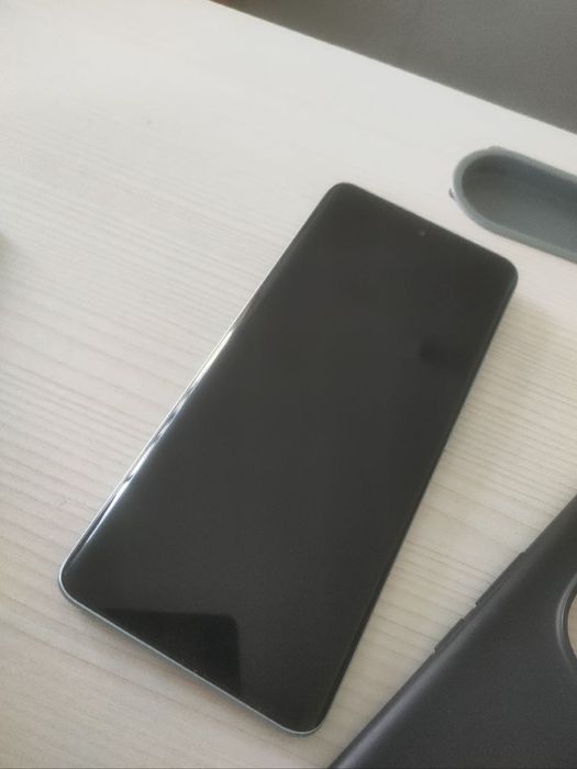 продам Redmi note 15 4/128 на гарантии