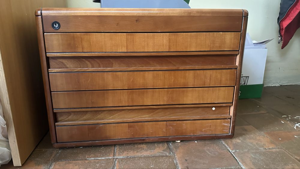 Продам стол для руководителя