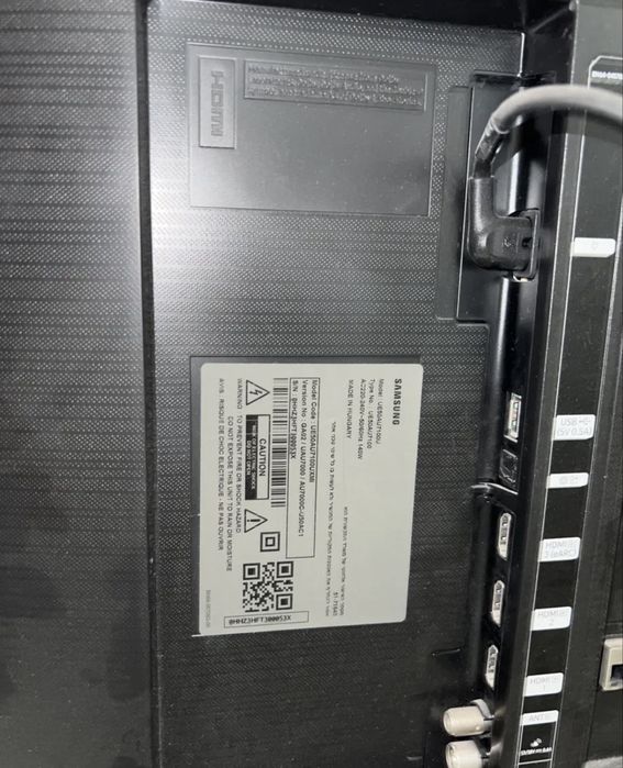 Samsung UE50AU7100 50" 4K Smart TV, идеал