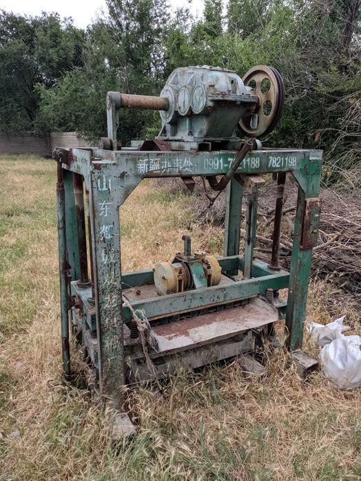 Шлакоблочный станок