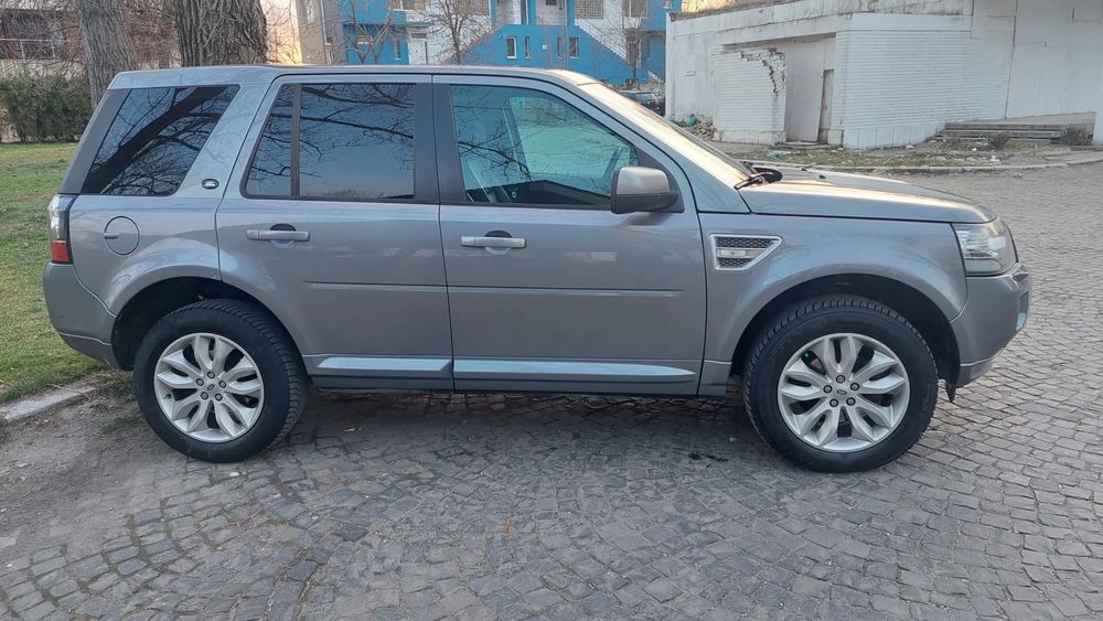 Land Rover Freelander 2013 diesel, 7.762 € — imagine 3