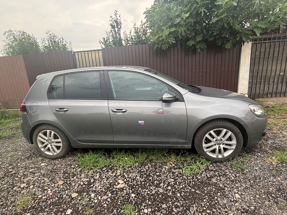 VOLKSWAGEN Golf 2011 — imagine 2