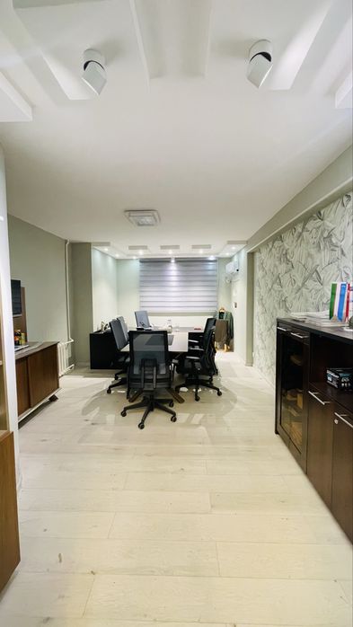 Office srochno okolo Piramit Tower