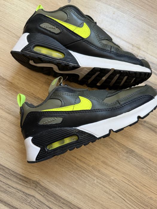 Оригинални юношески маратонки NIKE Air Max 90 Toggle! 34,5 н