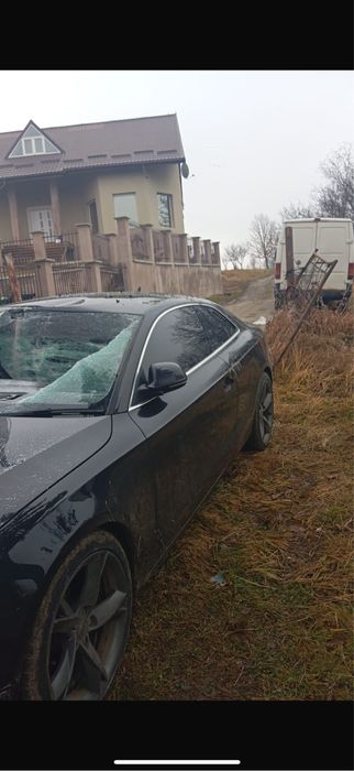 Dezmembrez Audi a5 3.0tdi CCQV automat/Quatro coupe 2010