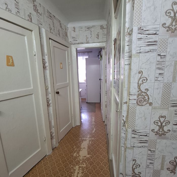 Продам 3хком квартиру район Бэста.