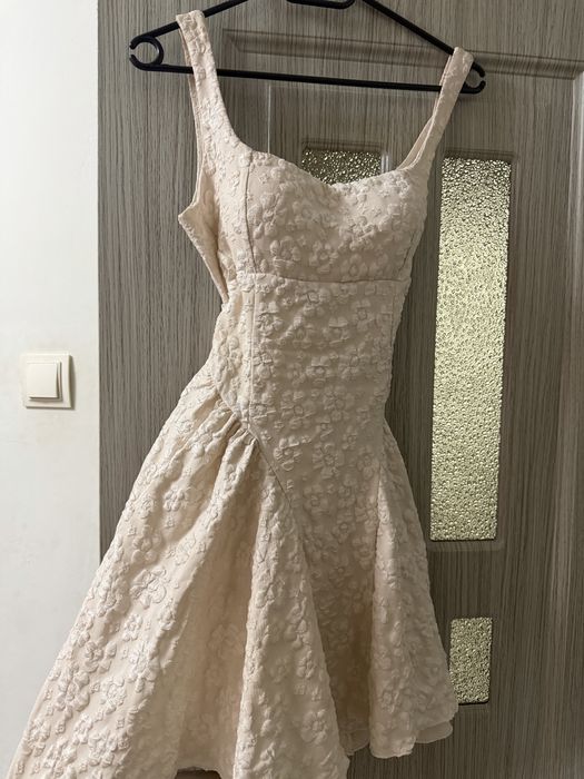 Rochie eleganta