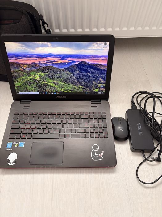 Laptop ASUS G551JM
