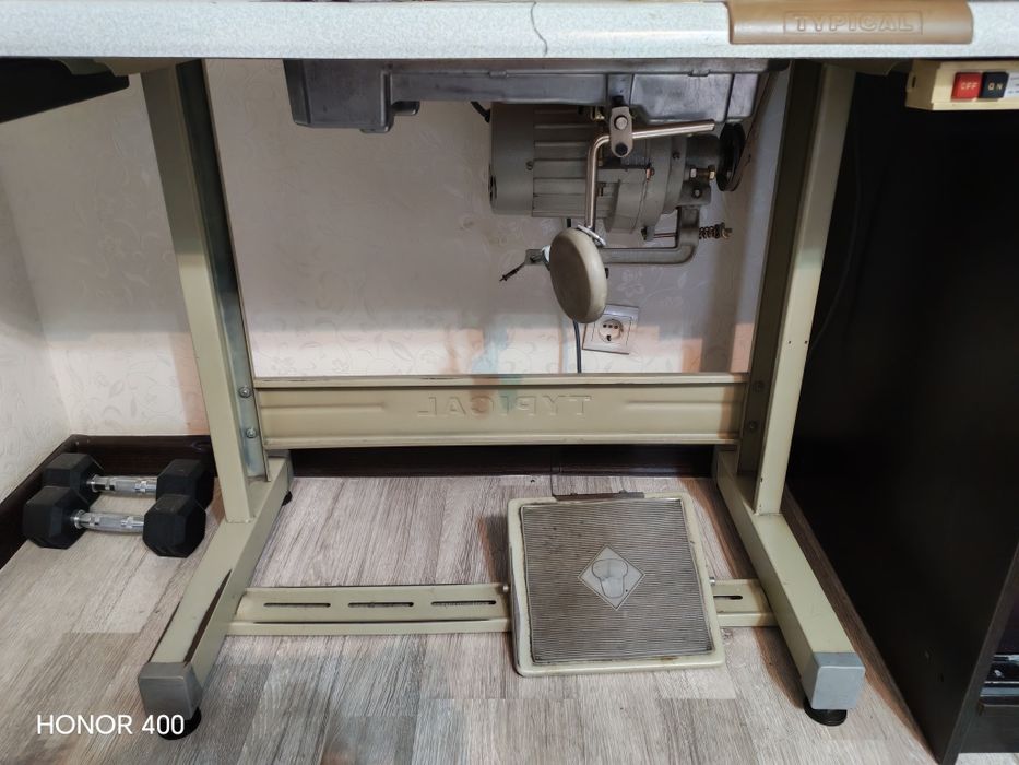 Швейная машинка производственная