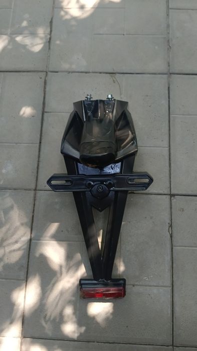 Хвост. Крепление под номер.