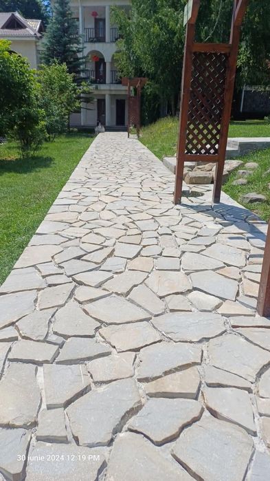 Vand piatra naturala de grecia  de mai multe culori