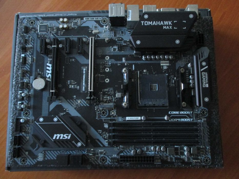 Дънна платка MSI B450 Tomahawk Max, сокет АМ4