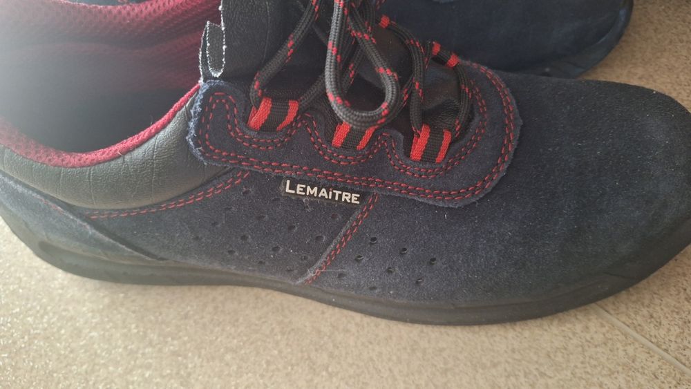pantofi de securitare cu bot metalic marimea 46 47
