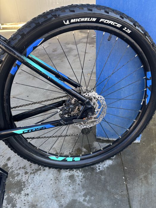 Cross GRX 9  в отлично състояние