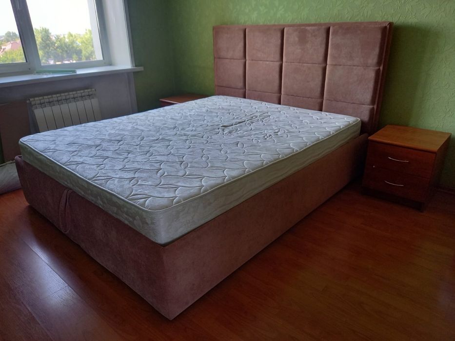 Продам двухспальны кровать