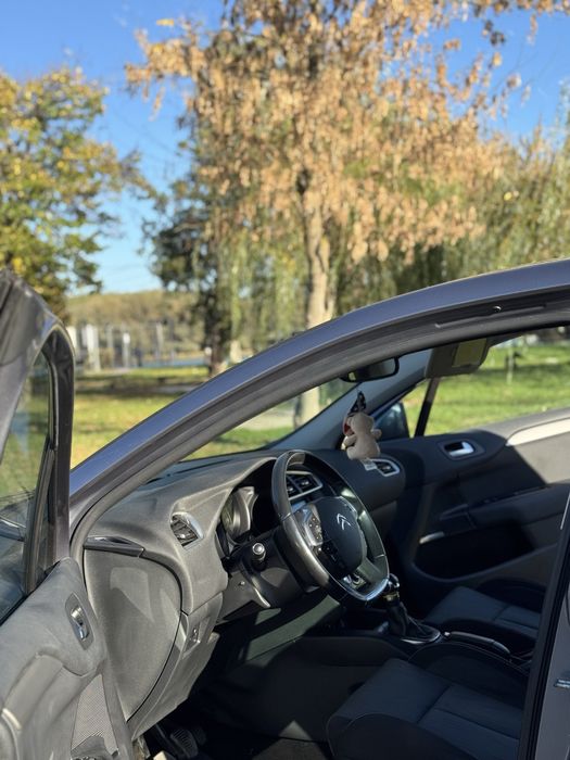 Citroen C4 – 1.6 benzină aspirat, 115.000 km reali, stare excelentă